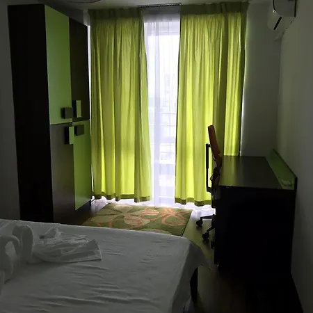 2 Coralia Apartmán *